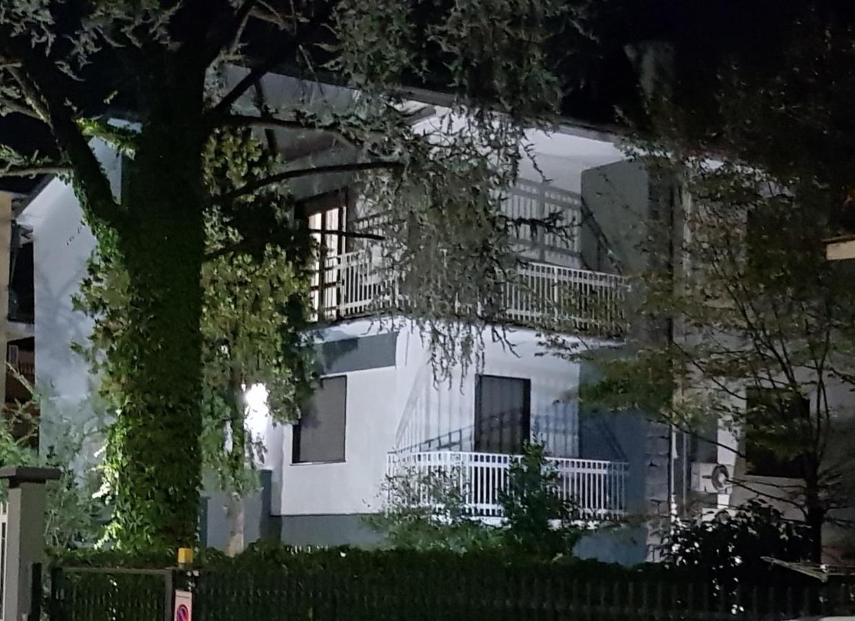 Residenza Villa Cristalli Piacenza Exterior foto