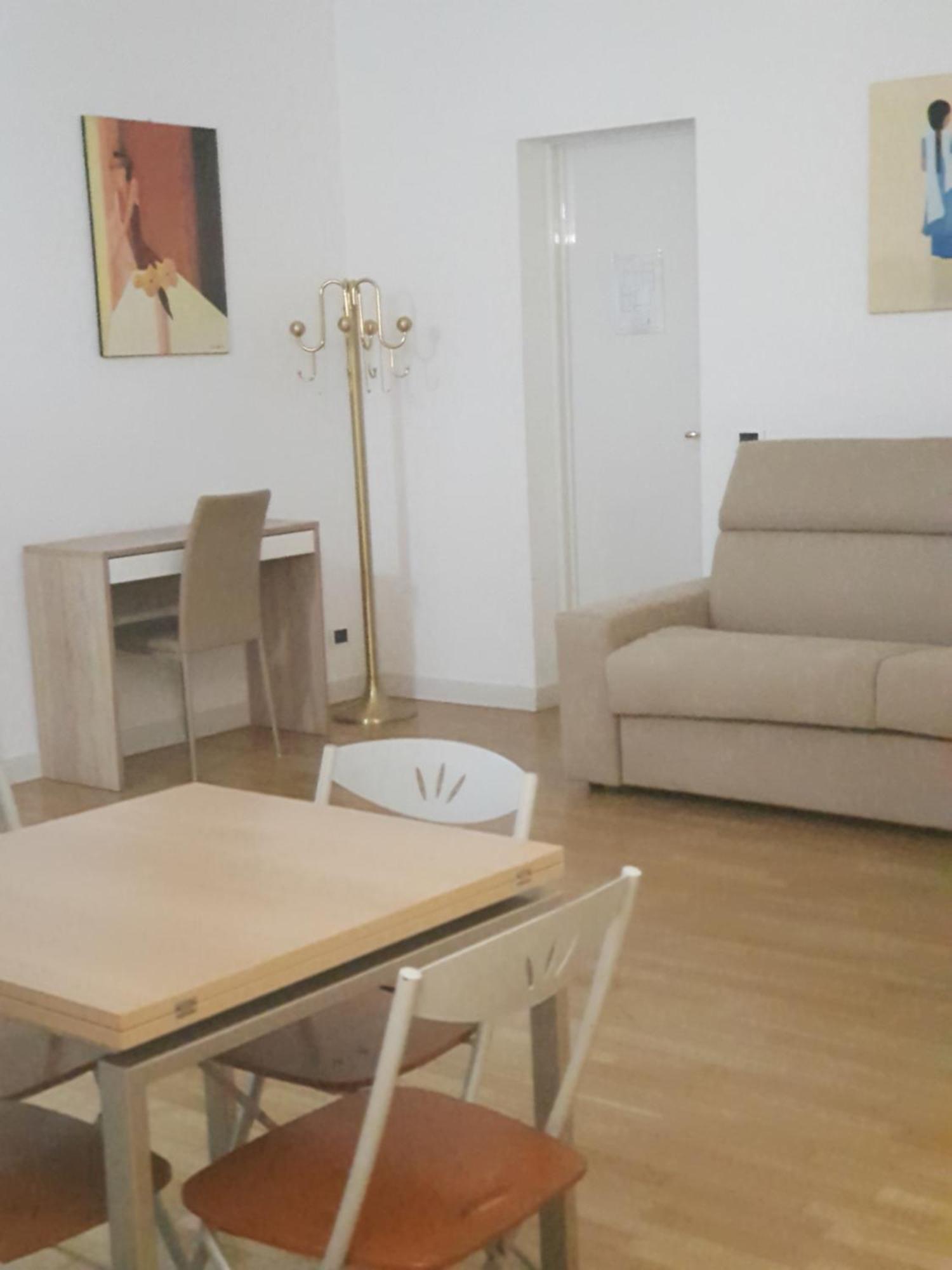 Residenza Villa Cristalli Piacenza Exterior foto